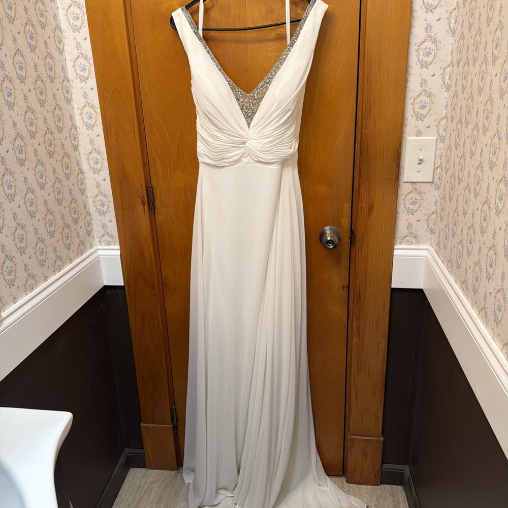 Enchanting By Mon Cheri, Ivory Wedding Gown, Size 14
